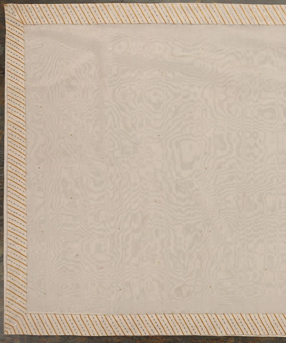 Offwhite_Handloom_Chanderi_Silk_Dupatta_With_Hand_Embroidery_WeaverStory_02