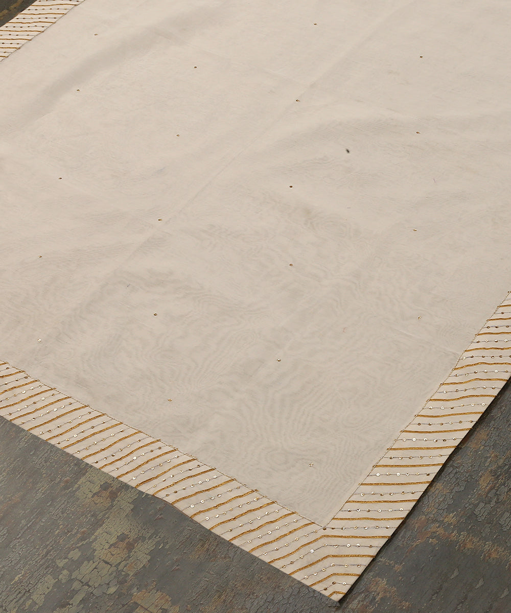 Offwhite_Handloom_Chanderi_Silk_Dupatta_With_Hand_Embroidery_WeaverStory_03