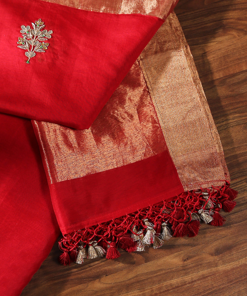 Red_Handloom_Chanderi_Silk_Dupatta_with_hand_embroidered_Zardozi_Booti_WeaverStory_01