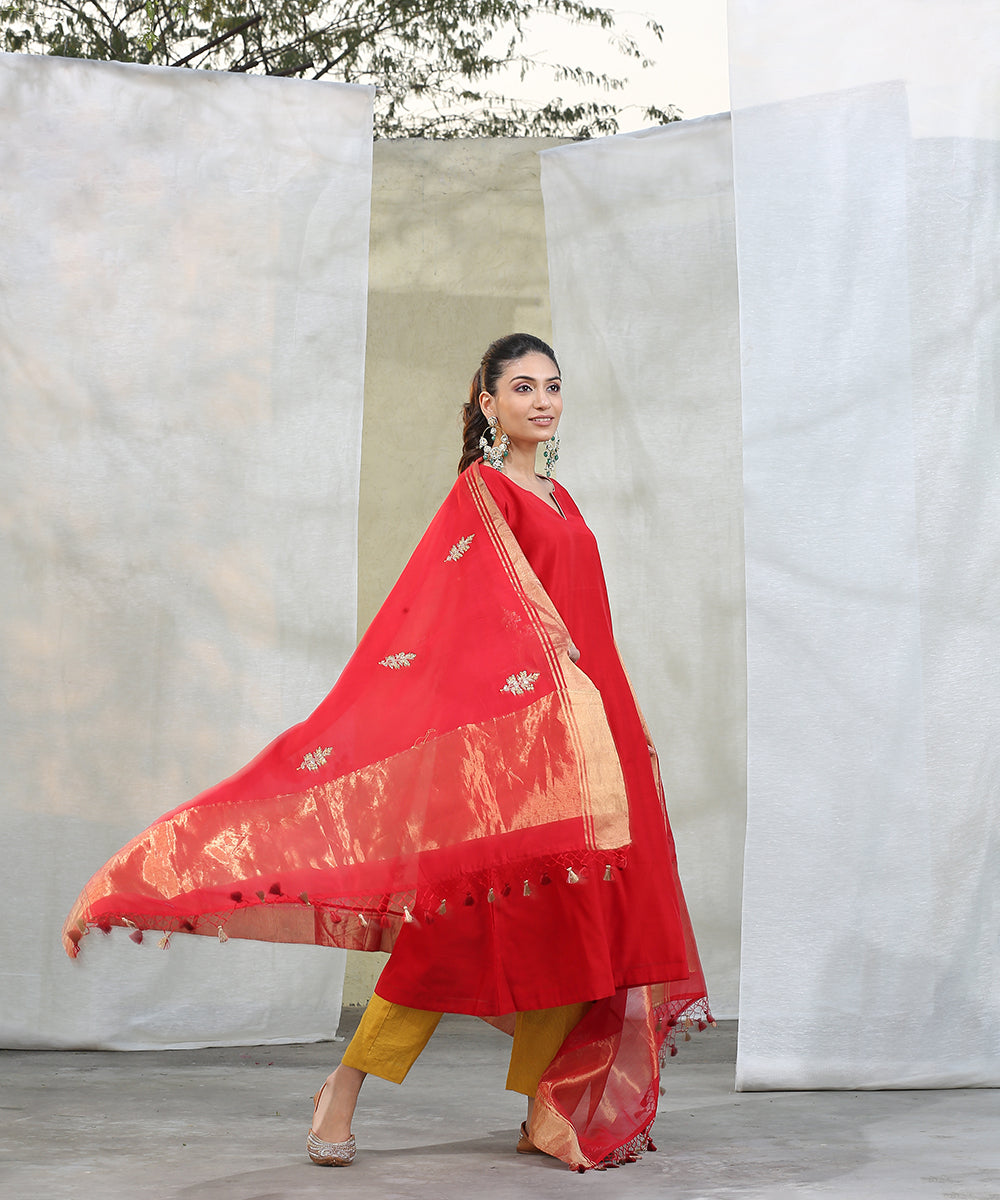 Handloom_Red_Chanderi_Silk_Kurta_With_Mustard_Pants_Stitched_Suit_Set_With_Dupatta_WeaverStory_03