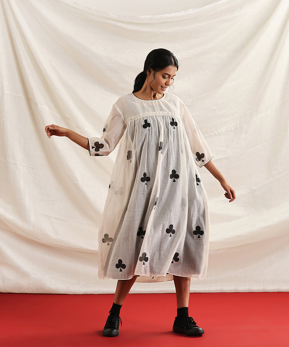 Poker-_Offwhite_Handloom_Pure_Chanderi_Silk_Handblock_Printed_yoke_Dress_WeaverStory_03