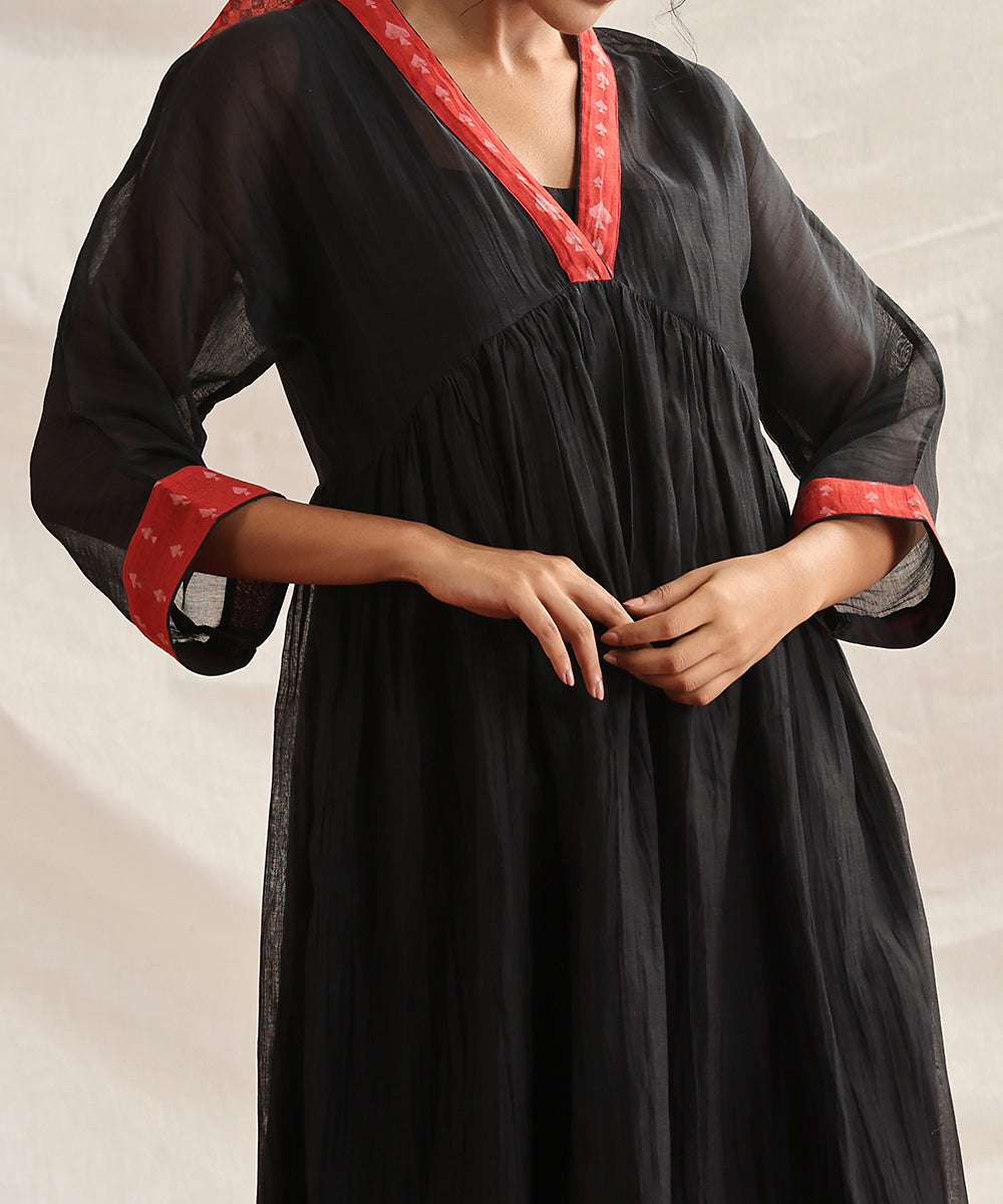 Canasta-_Handloom_Black_Pure_Chanderi_Silk_Handblock_Printed_Yoke_Dress_WeaverStory_06