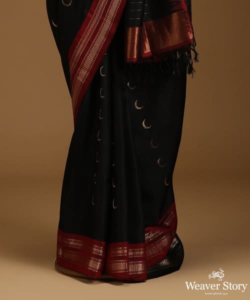 Pure_Black_Mulberry_Silk_Chandrakala_Saree_With_Gold_And_Silver_Zari_Border_WeaverStory_03