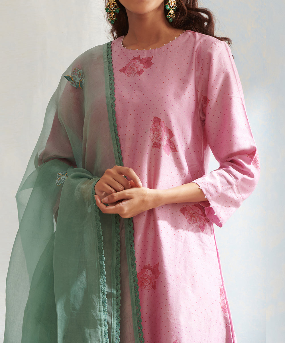 Handloom_Pink_Chanderi_Kurta_Set_with_Striped_Pants_And_Organza_Dupatta_WeaverStory_06