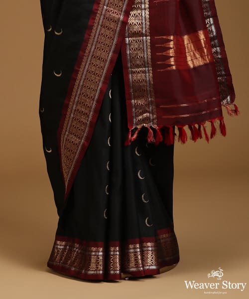 Black_Pure_Mulberry_Silk_Chandrakala_Saree_With_Gold_And_Silver_Zari_Border_WeaverStory_03
