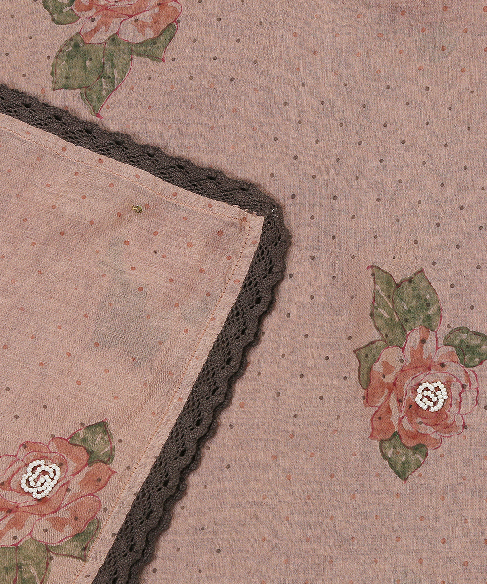 Old_Rose_Handloom_Chanderi_Dupatta_With_Handblocked_Rose_Motifs_WeaverStory_04
