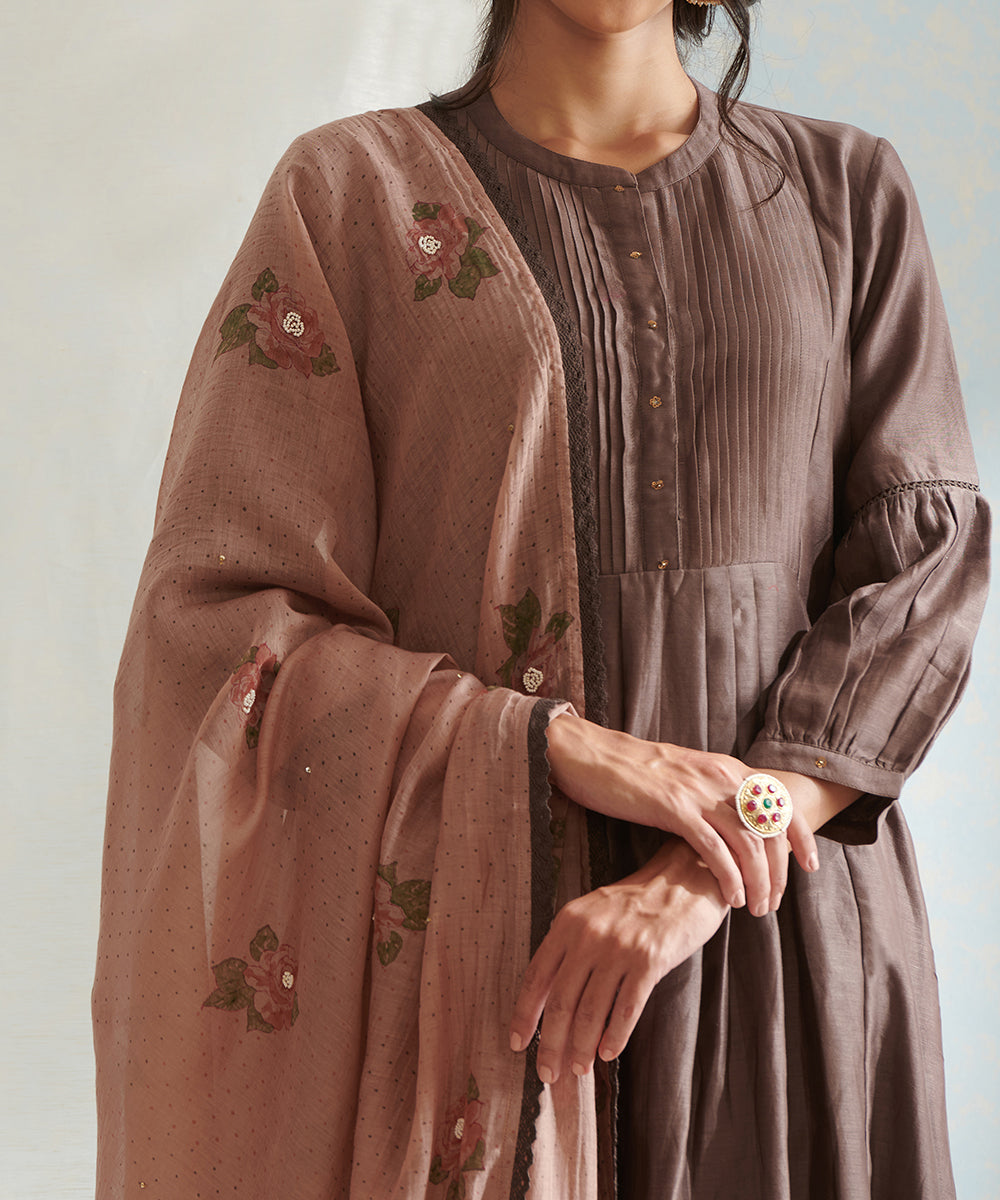 Handloom_Brown_Gathered_Chanderi_Kurta_Set_with_Pants_And_Hand_Block_Printed_Dupatta_WeaverStory_06
