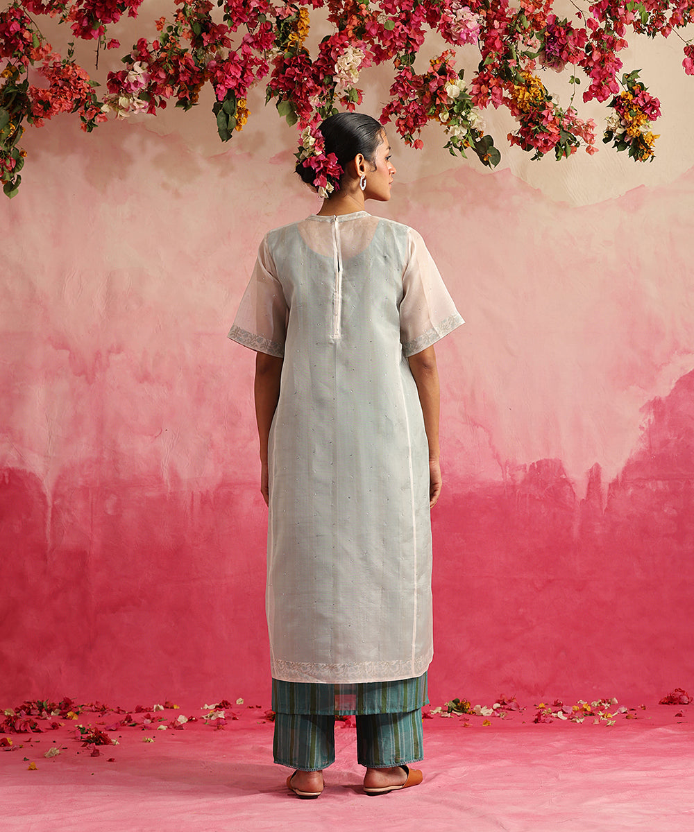 Handloom_White_Organza_Suit_Set_With_Chanderi_Lining_And_Straight_Pants_WeaverStory_03