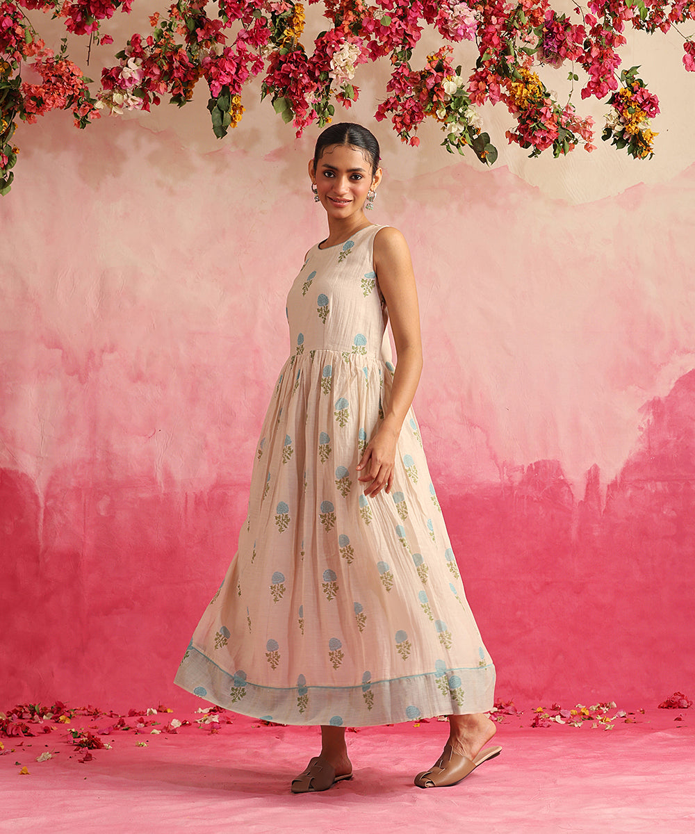 Handloom_Turquoise_Chanderi_Jacket_With_Off_White_Block_Printed_Dress_WeaverStory_05