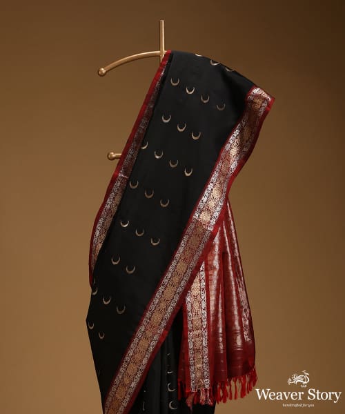 Black_Pure_Mulberry_Silk_Chandrakala_Saree_With_Gold_And_Silver_Zari_Border_and_Konia_WeaverStory_02