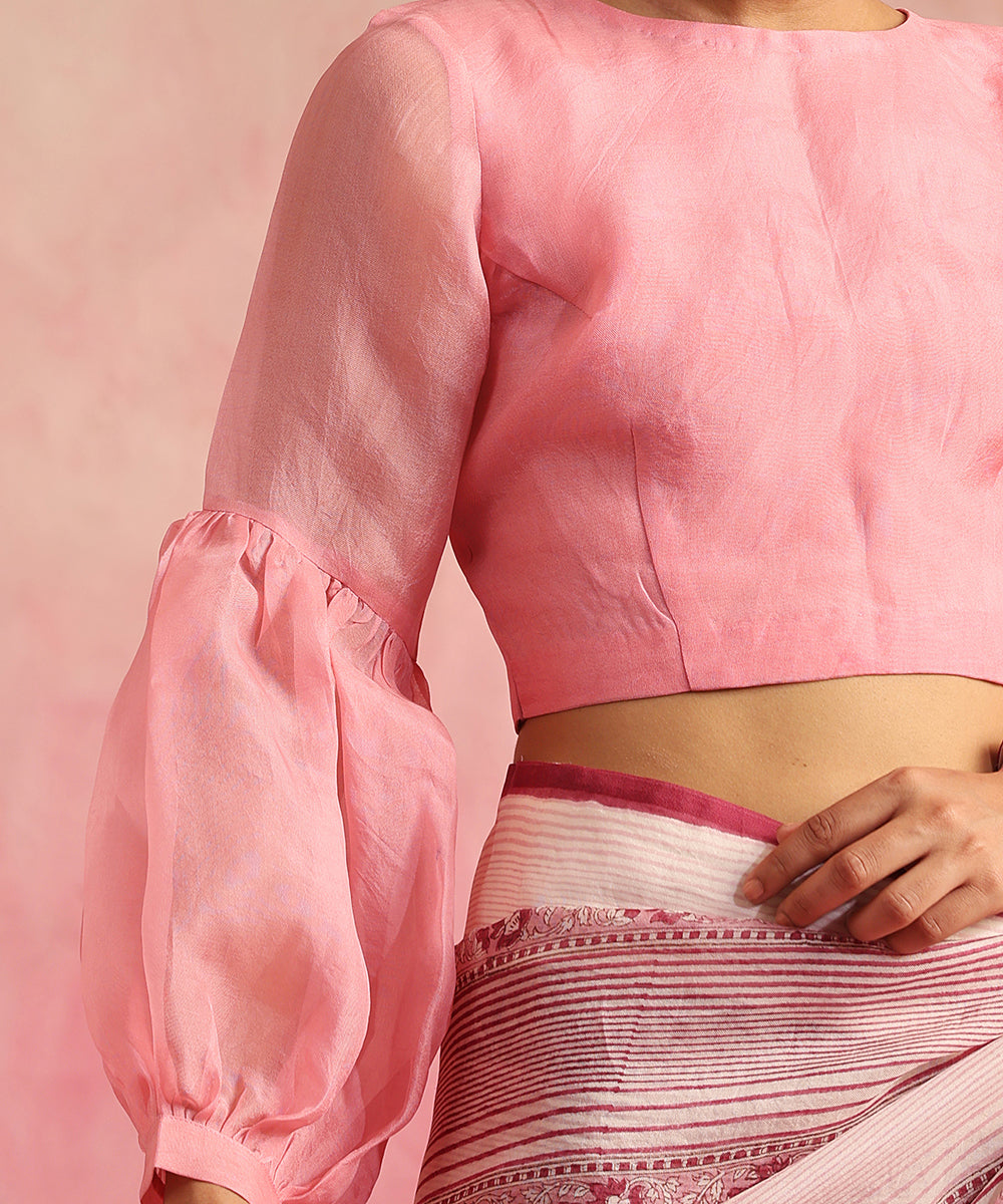 Handloom_Sweet_Pink_Organza_Blouse_With_Boat_Neckline_WeaverStory_04