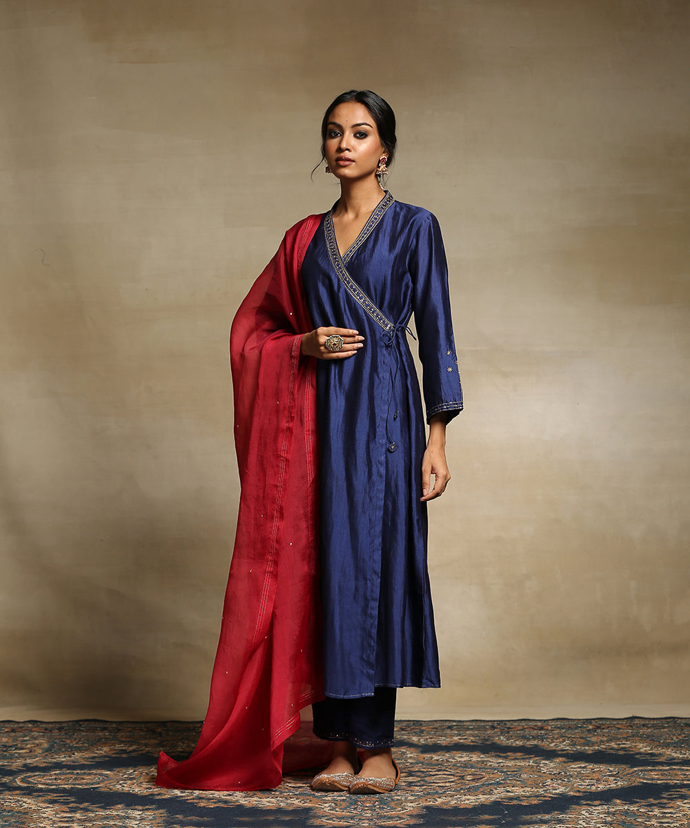 Handloom_Deep_Blue_Angrakha_Chiniya_Silk_Kurta_With_Straight_Poly_Silk_Pants_And_Contrast_Red_Organza_Dupatta_WeaverStory_02