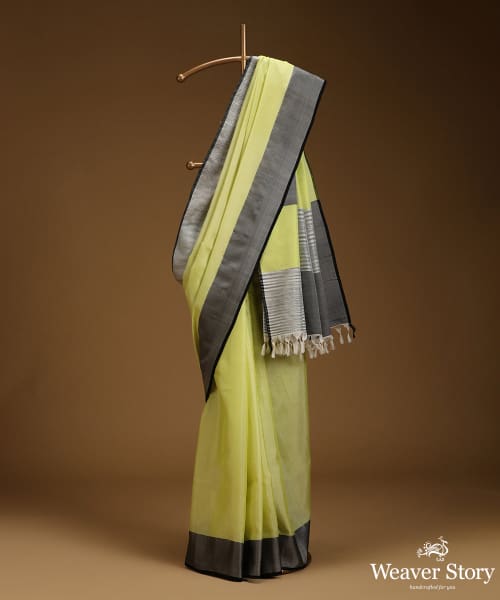 Green_And_Grey_Silk_Cotton_Saree_Woven_In_Contenporary_Style_WeaverStory_01