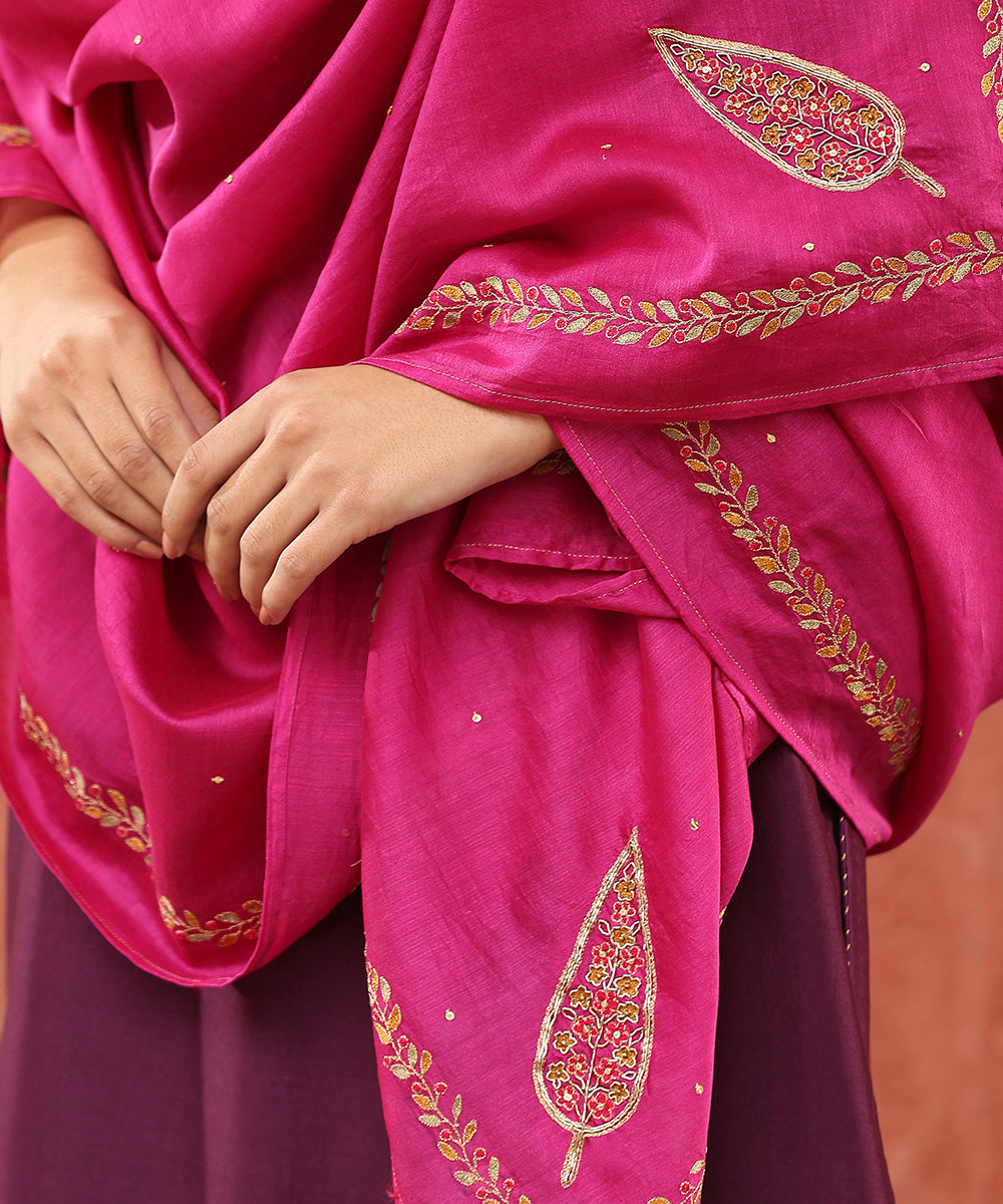 Deep_Purple_Hand_Embroidered_Pure_Chanderi_Silk_Kurta_With_Pants_And_Rani_Pink_Dupatta_WeaverStory_06