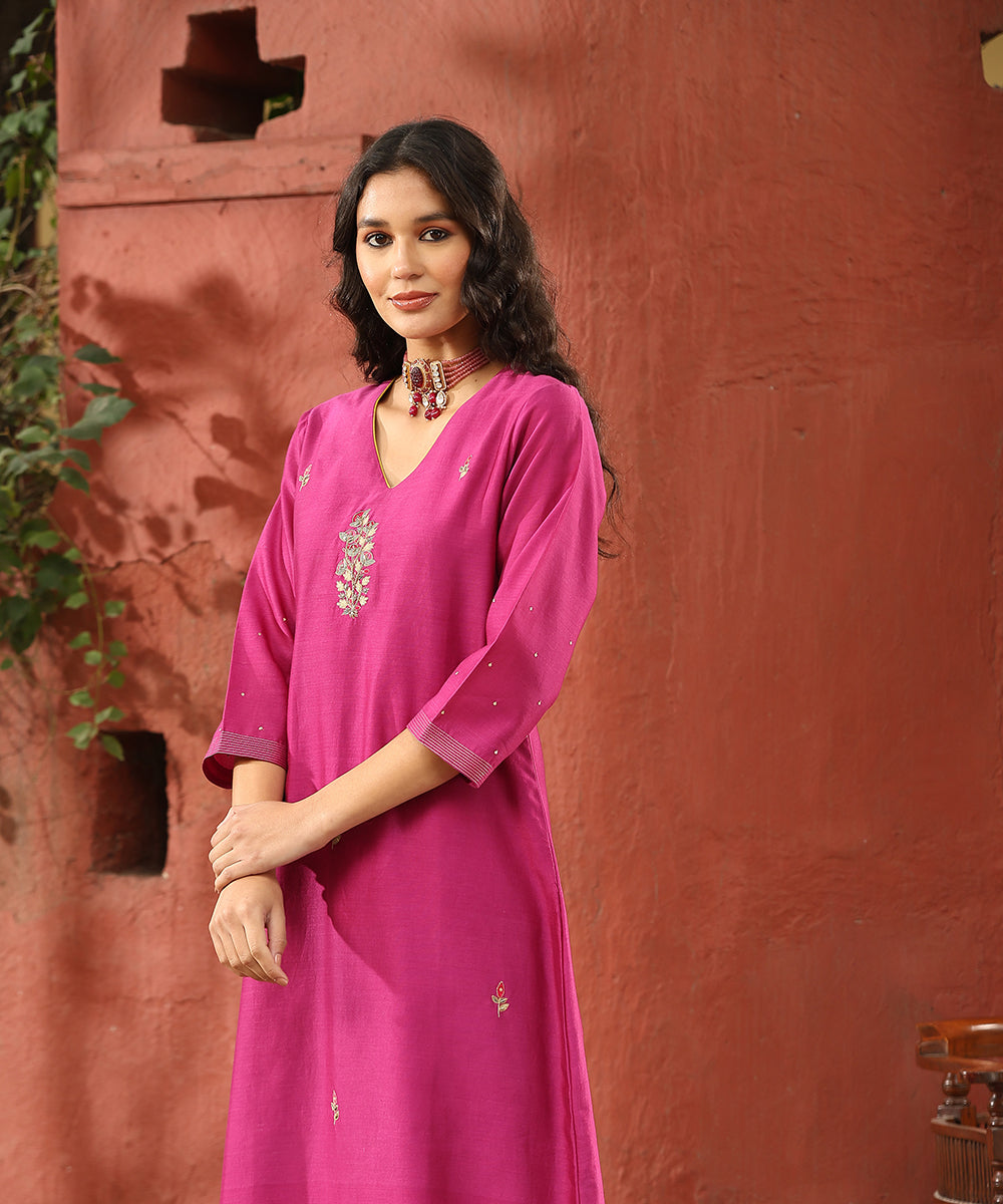 Rani_Pink_Hand_Embroidered_Pure_Chanderi_Silk_Kurta_With_Pants_WeaverStory_02