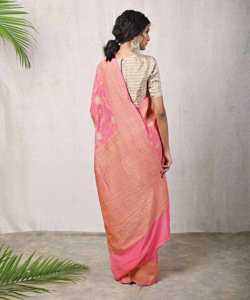 Coral_Peach_Handloom_Kadhwa_Banarasi_Georgette_Saree_with_Floral_Jangla_WeaverStory_03