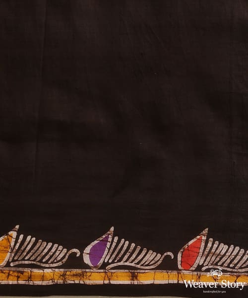 Pink_And_Black_Handloom_Pure_Mulberry_Silk_Hand_Batik_Saree_With_Multicolour_Motifs_WeaverStory_06
