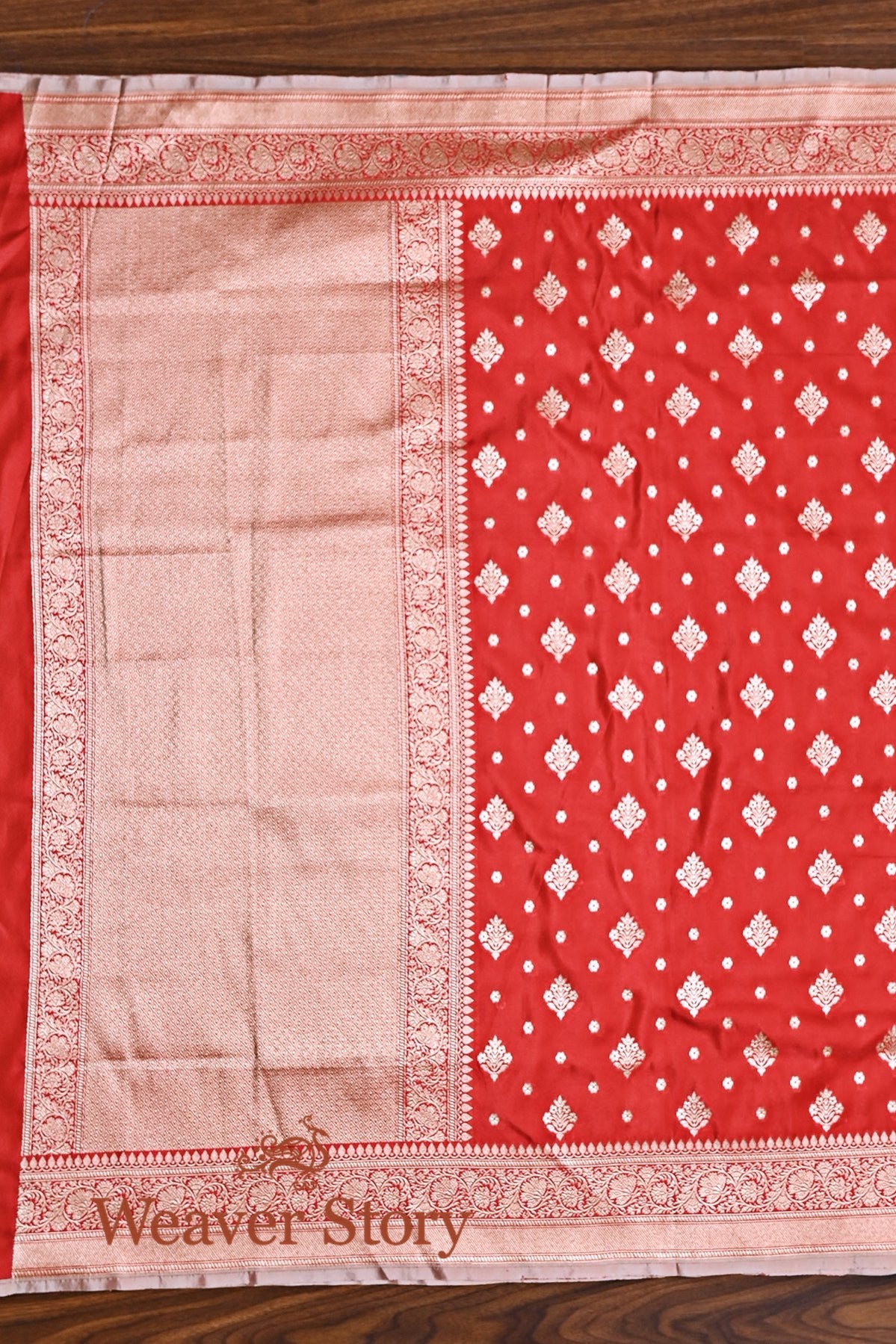 Red_Handloom_Katan_Silk_and_Georgette_Banarasi_Dupatta_with_Cutwork_WeaverStory_03