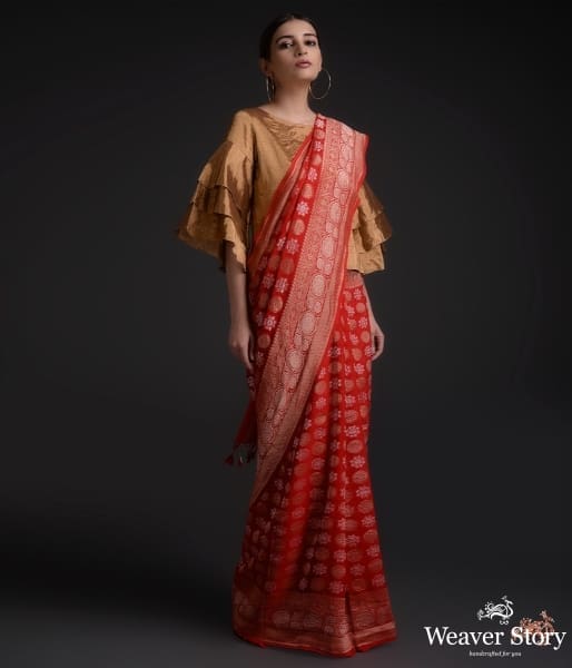 Red_banarasi_georgette_saree_with_gold_and_silver_booti_WeaverStory_02