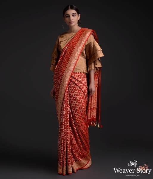 Handwoven_Banarasi_Georgette_saree_in_a_bridal_red_WeaverStory_02