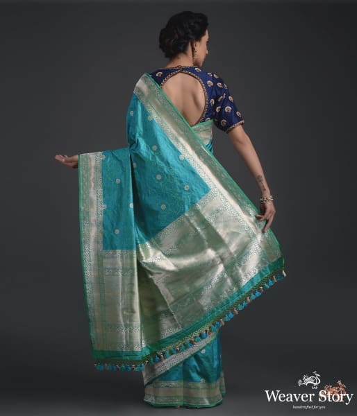 Turquoise_blue_and_green_Tanchoi_with_kadhwa_border_WeaverStory_03