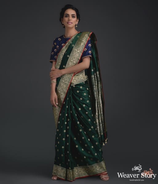Bottle_Green_Banarasi_Tanchoi_saree_with_golden_motifs_WeaverStory_02
