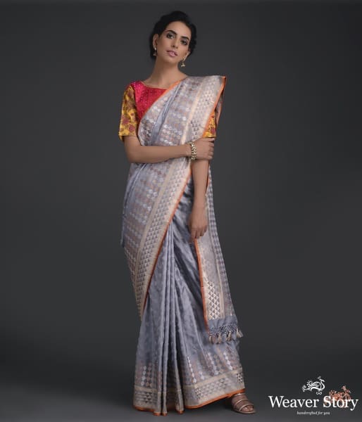 Handwoven_Banarasi_Tanchoi_saree_with_meenakari_in_light_grey_color_WeaverStory_02