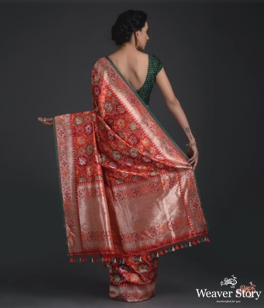 Handwoven_Banarasi_Patola_Saree_in_rangkaat._WeaverStory_03