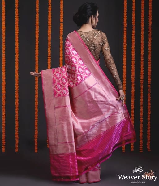 Handwoven_kadhwa_banarasi_jangla_in_pink_with_animal_motifs_(Damage)_WeaverStory_03