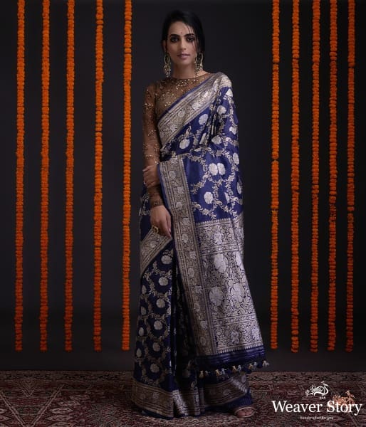 Midnight_blue_and_gold_kadhwa_jangla_saree_WeaverStory_02