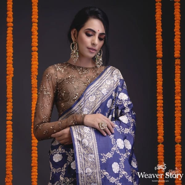 Midnight_blue_and_gold_kadhwa_jangla_saree_WeaverStory_01