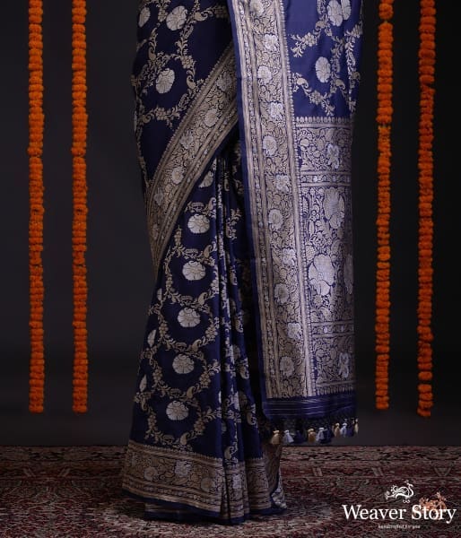 Midnight_blue_and_gold_kadhwa_jangla_saree_WeaverStory_04