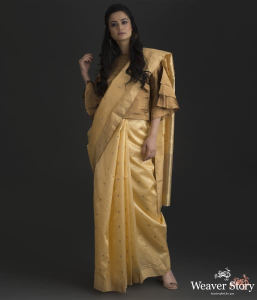 Golden_yellow_chanderi_silk_saree_with_small_floral_motifs_WeaverStory_02