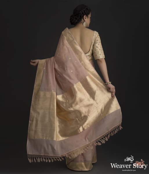 Blush_pink_cotton_silk_banarasi_saree_with_kadhwa_border_and_pallu_WeaverStory_03