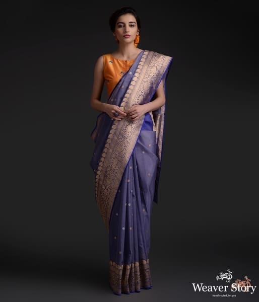 Handwoven_pure_kora_silk_saree_with_kadhwa_booti_and_contrast_border_WeaverStory_02
