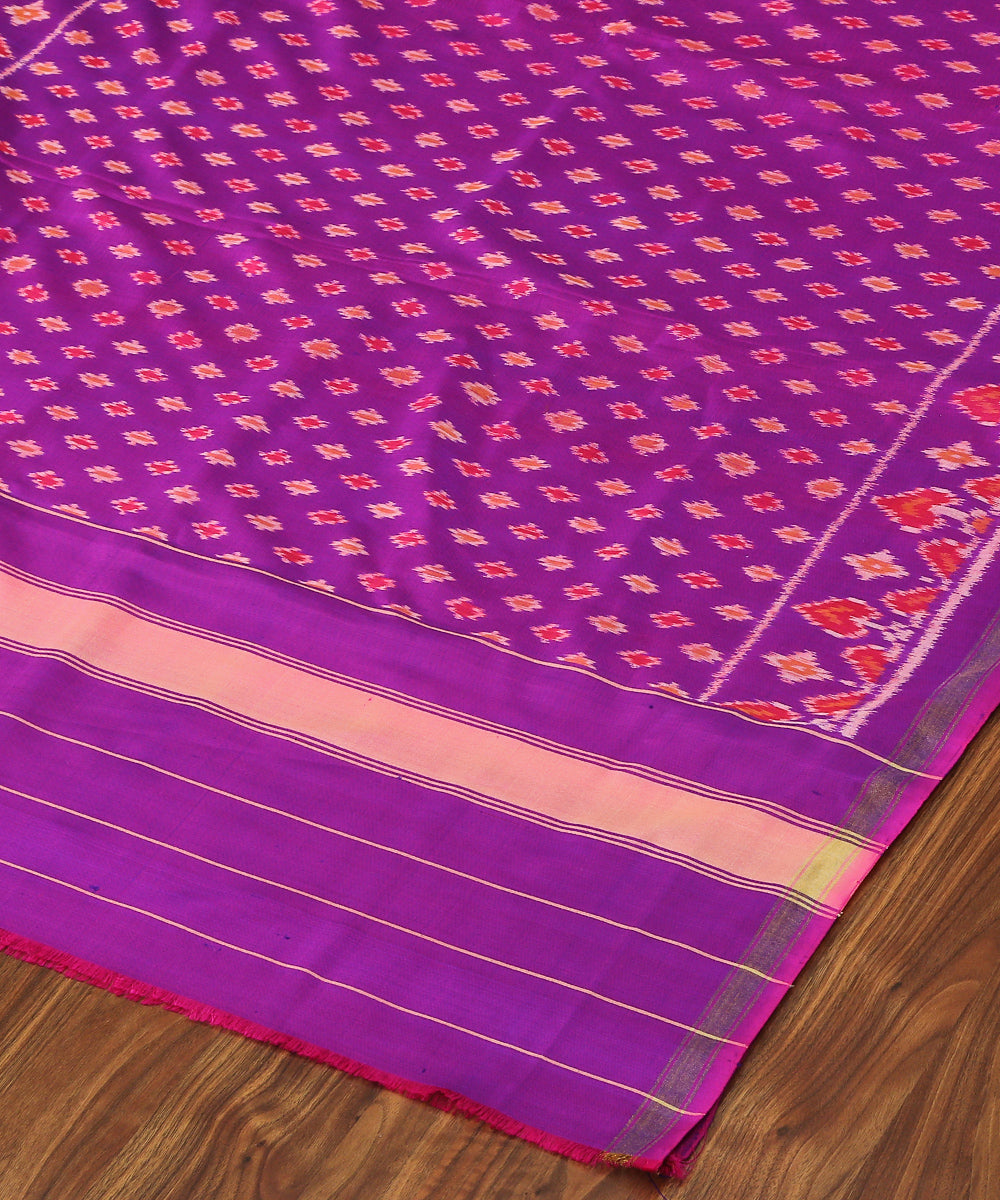 Handloom_Purple_Mulberry_Silk_Ikat_Dupatta_with_Geometric_Patterns_WeaverStory_03