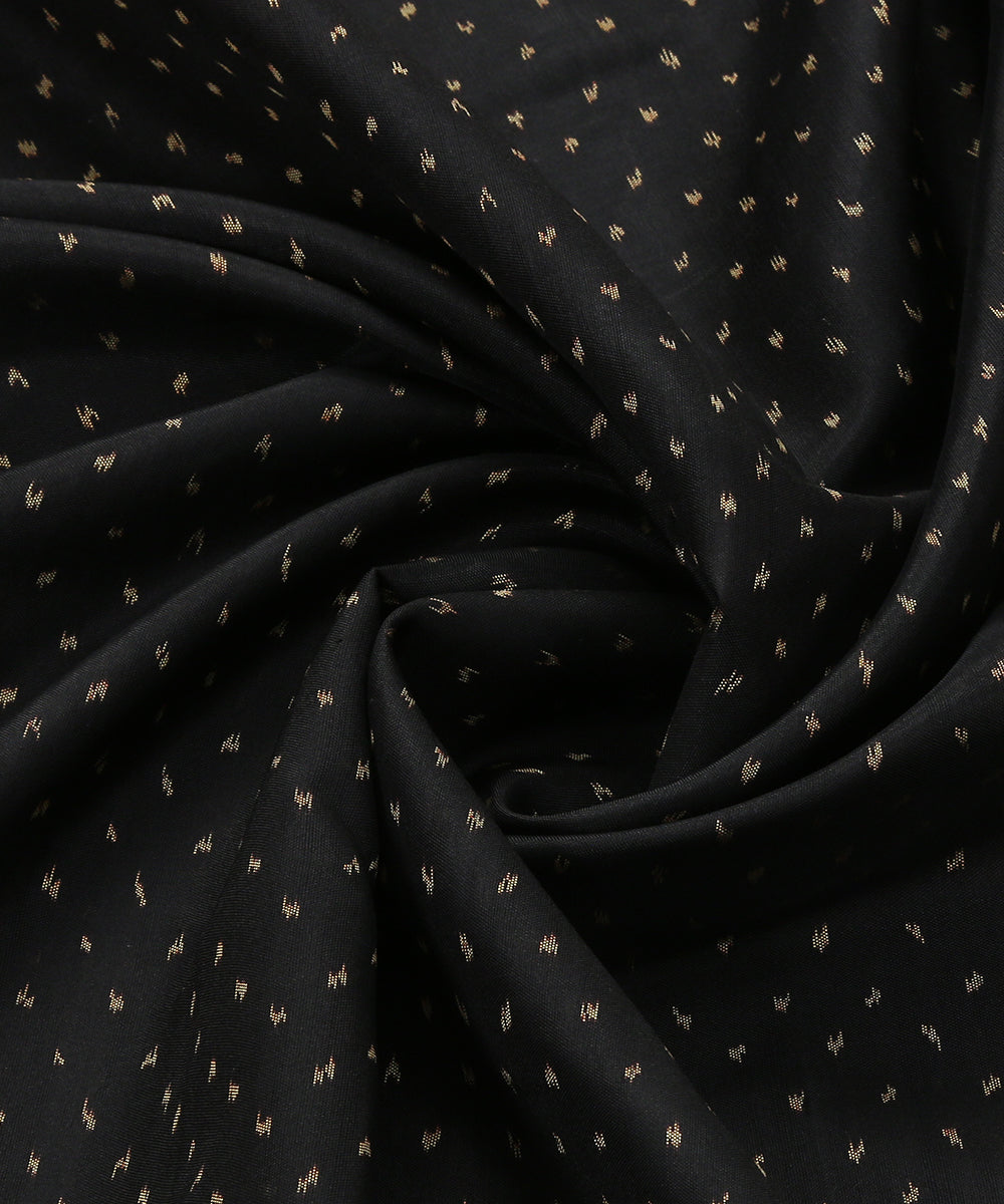 Handloom_Black_Single_Ikat_Mulberry_Silk_Patola_Dupatta_WeaverStory_05