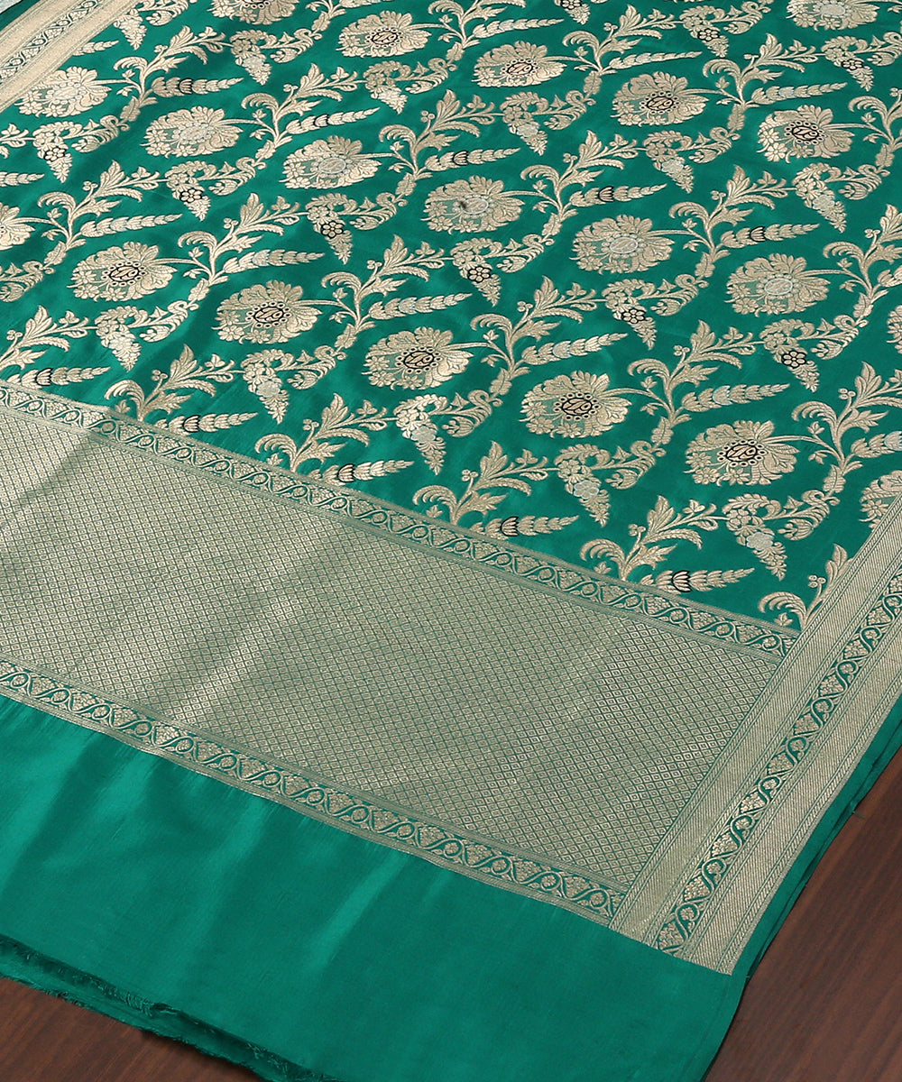 Green_Handloom_Pure_Katan_Silk_Banarasi_Dupatta_With_Meenakari_work_WeaverStory_03
