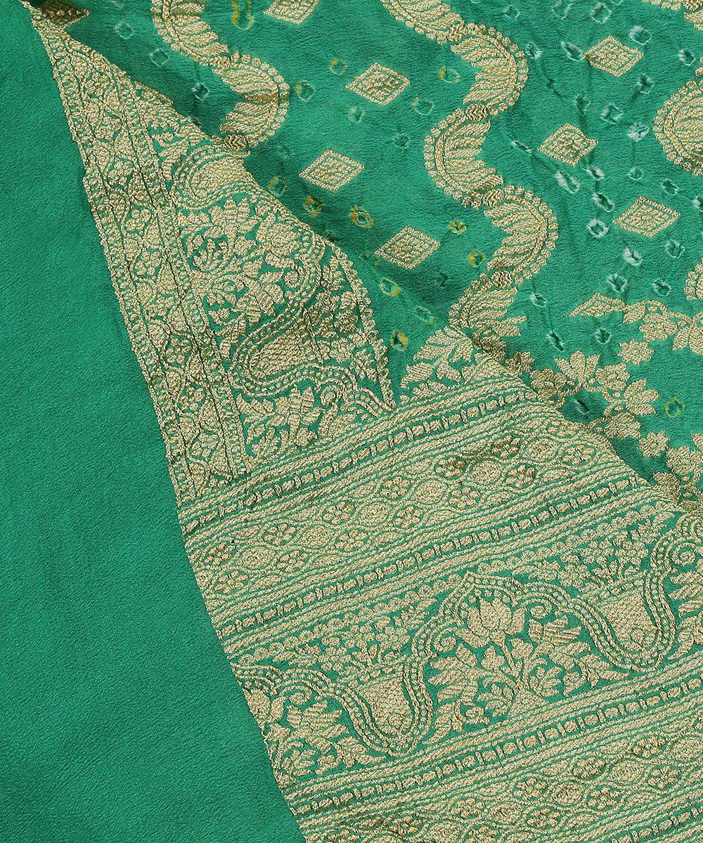 Green_Handloom_Bandhej_Georgette_Banarasi_Dupatta_WeaverStory_04