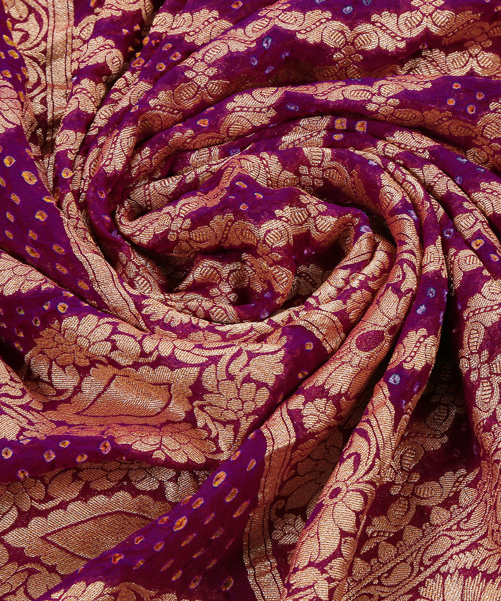 Purple_Handloom_Georgette_Bandhej_Banarasi_Dupatta_WeaverStory_05
