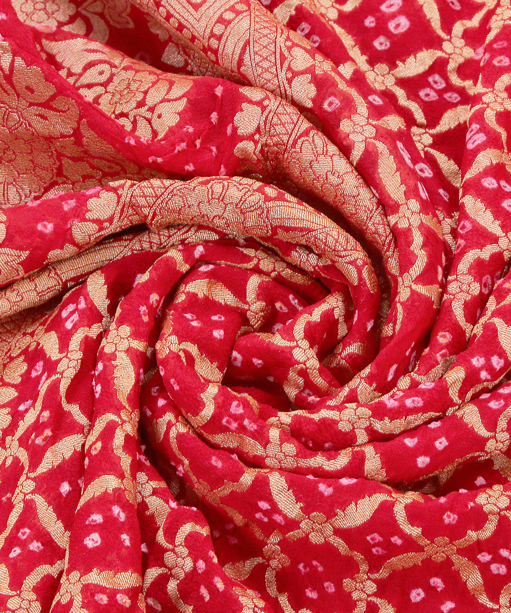 Handloom_Red_Georgette_Banarasi_Bandhej_Dupatta_With_Zari_Jaal_WeaverStory_05