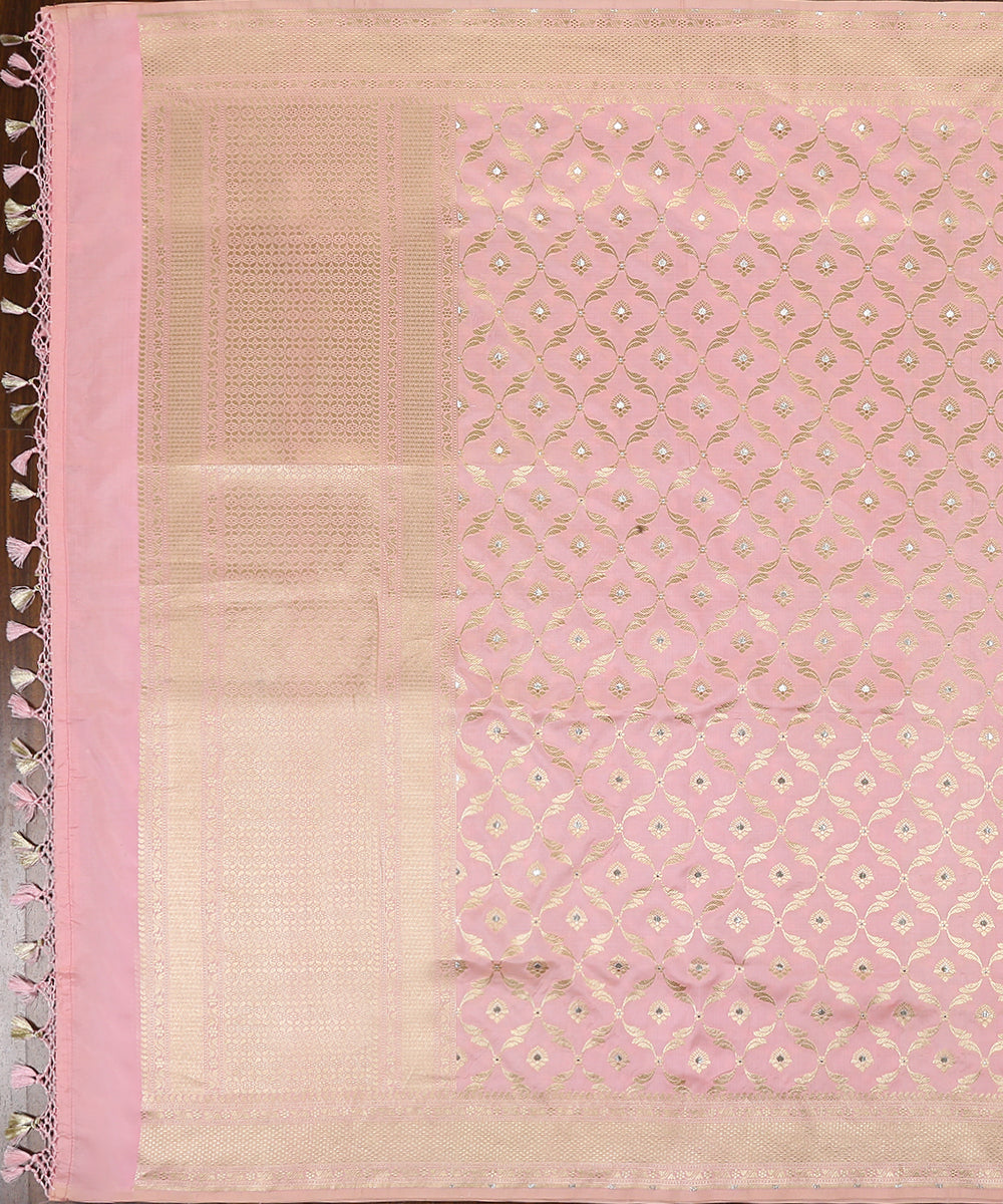 Handloom_Light_Pink_Pure_Katan_Silk_Banarasi_Dupatta_With_Cutwork_Silver_Meenakari_WeaverStory_02