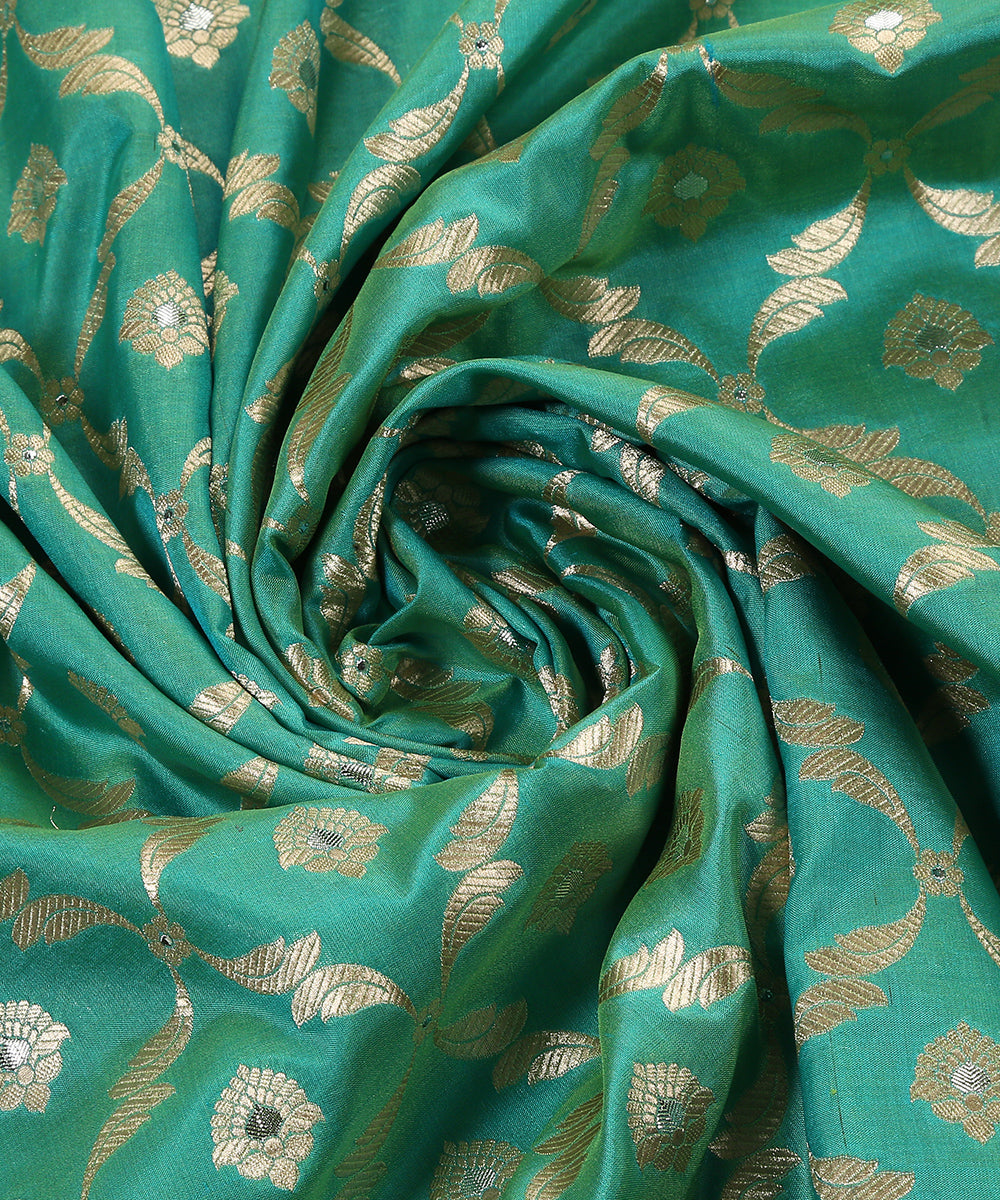 Handloom_Aqua_Blue_Pure_Katan_Silk_Cutwork_Banarasi_Dupatta_With_Silver_Meenakari_WeaverStory_05
