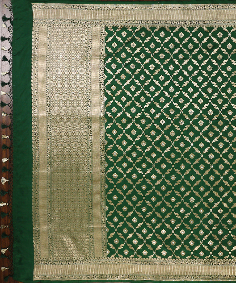Handloom_Dark_Green_Cutwork_Pure_Katan_Silk_Banarasi_Dupatta_With_Silver_Meenakari_WeaverStory_02