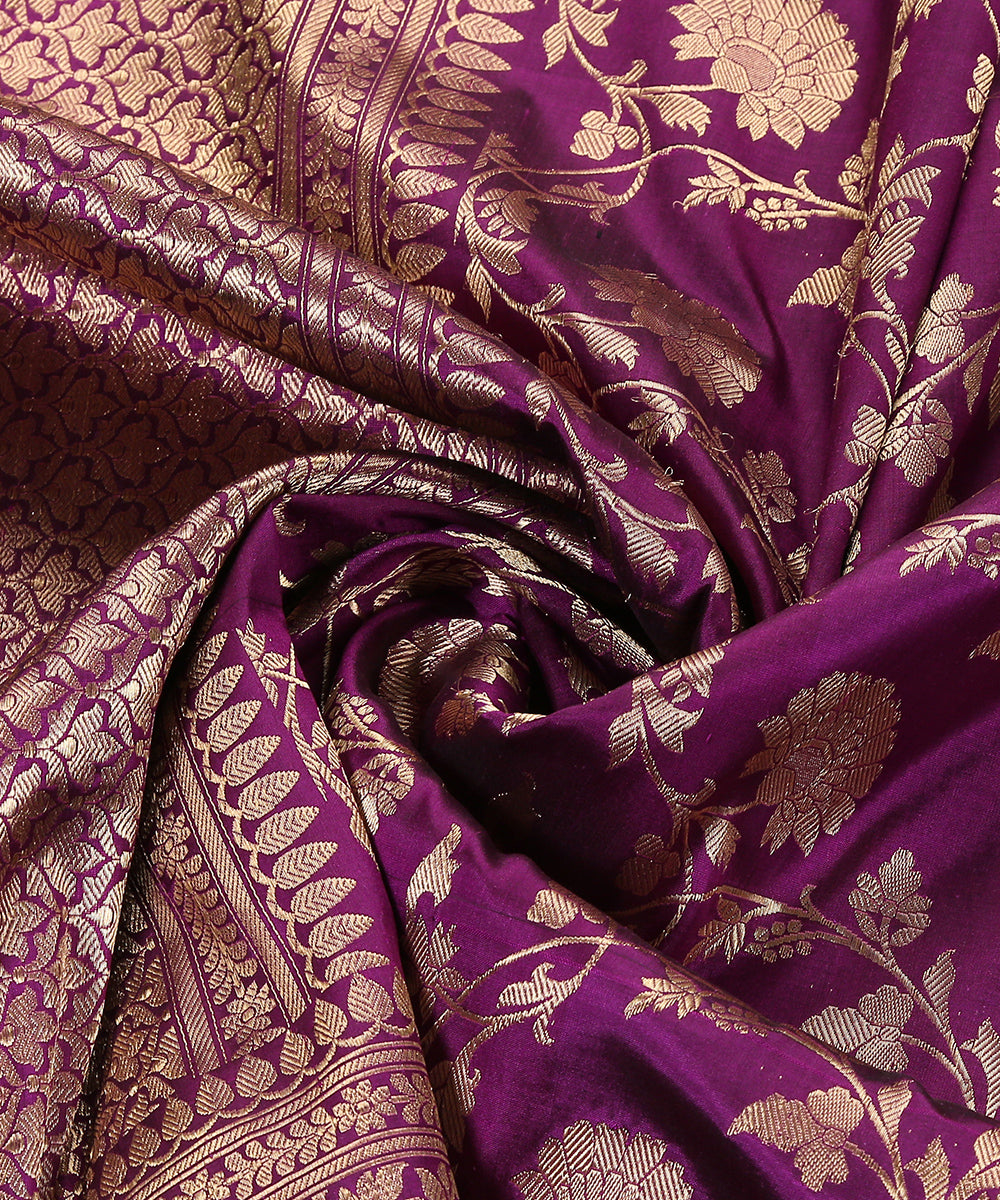 Purple_Handloom_Kadhwa_Jangla_Pure_Katan_Silk_Banarasi_Dupatta_WeaverStory_05