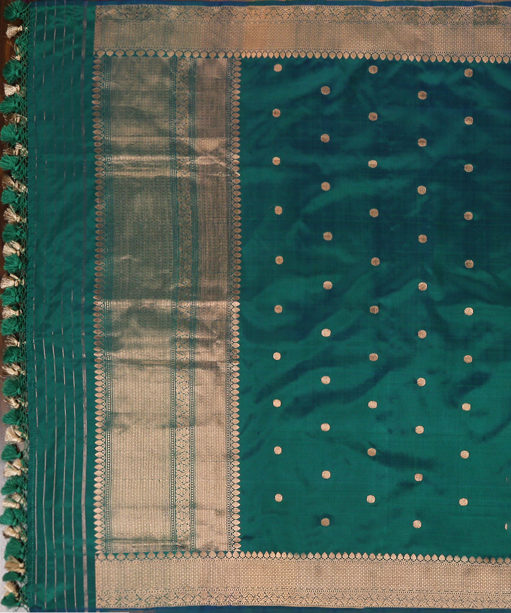 Peacock_Blue_Handloom_Pure_Katan_Silk_Kadhwa_Booti_Banarasi_Dupatta_WeaverStory_02