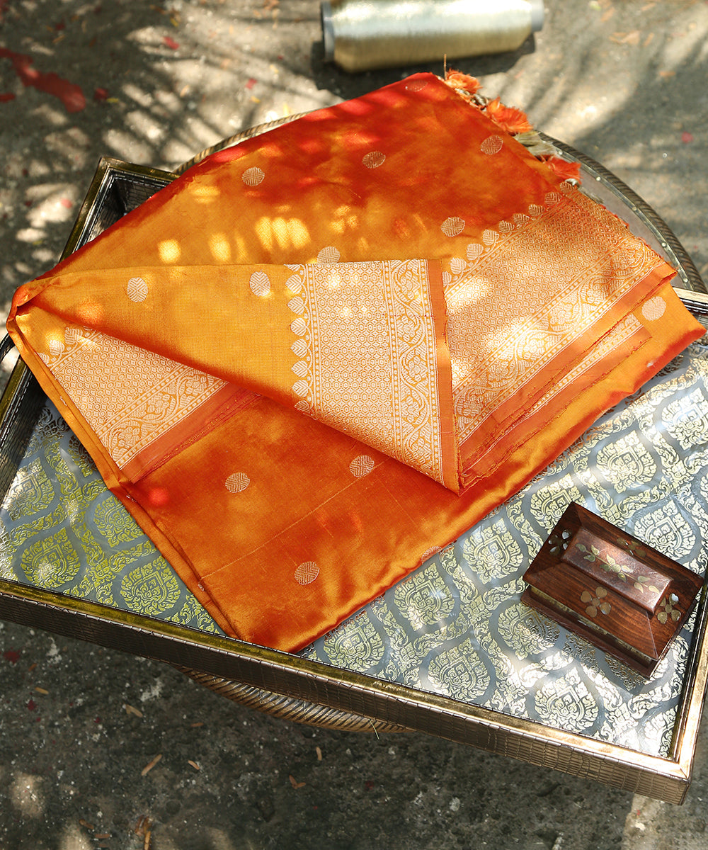 Handloom_Orange_Kadhwa_Booti_Pure_Katan_Silk_Banarasi_Dupatta_WeaverStory_01