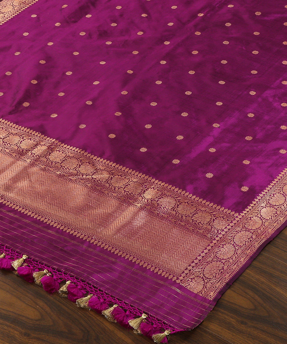 Handloom_Purple_Kadhwa_Booti_Pure_Katan_Silk_Banarasi_Dupatta_WeaverStory_03