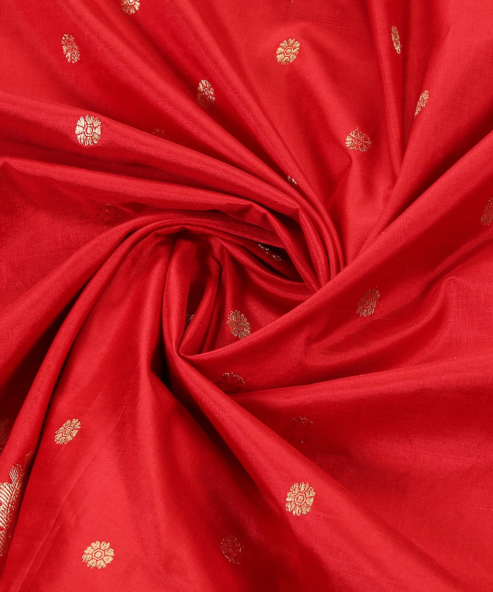 Handloom_Red_Kadhwa_Booti_Pure_Katan_Silk_Banarasi_Dupatta_WeaverStory_05