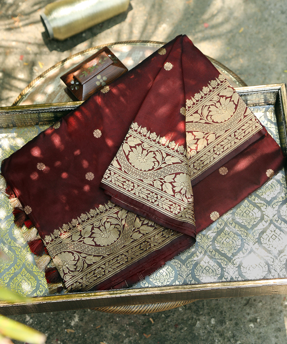 Handloom_Wine_Kadhwa_Booti_Pure_Katan_Silk_Banarasi_Dupatta_WeaverStory_01